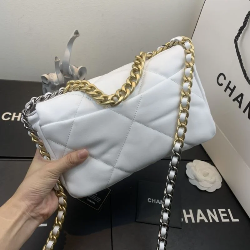 Timeless Chanel 19 Bags 55590