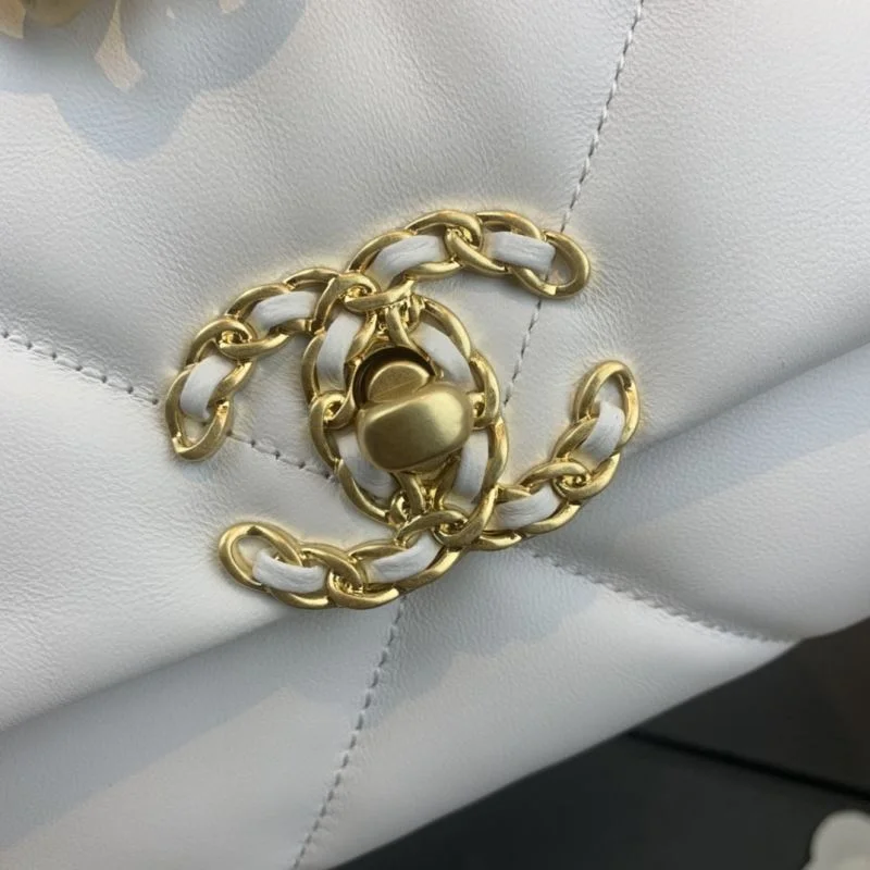 Timeless Chanel 19 Bags 55590