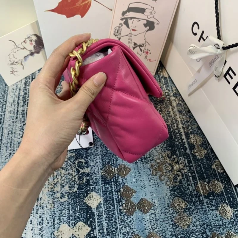 Breathable Chanel 19 Bags 55626