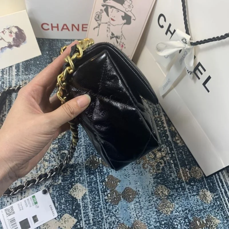 Chic Chanel 19 Bags 55628