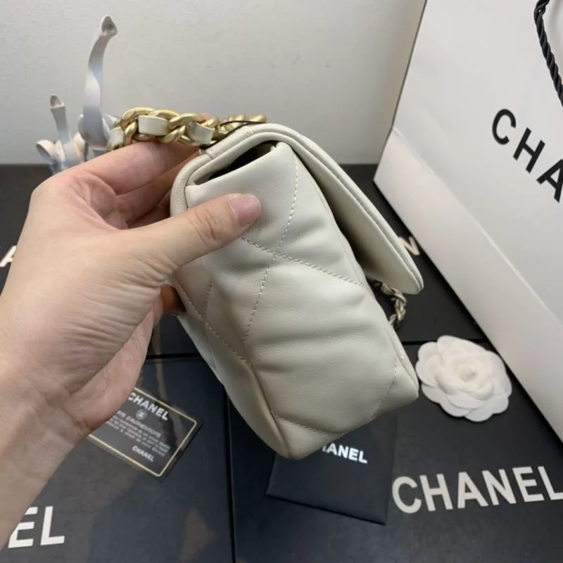 OdorResistant Chanel 19 Bags 55591