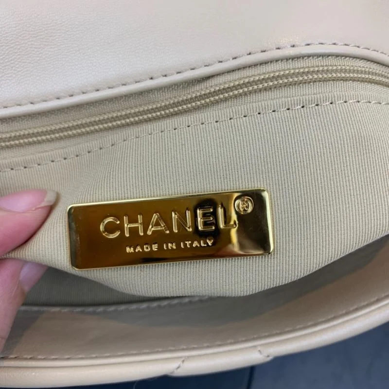 Popular Chanel 19 Bags 55585
