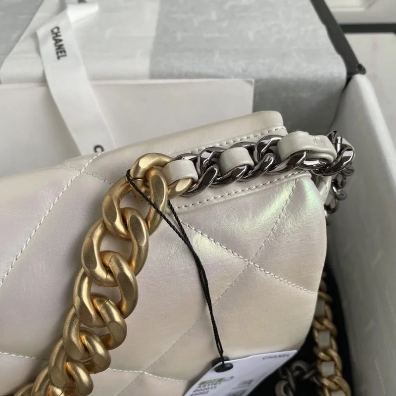 Chanel 19 Bags QuickDry 55608