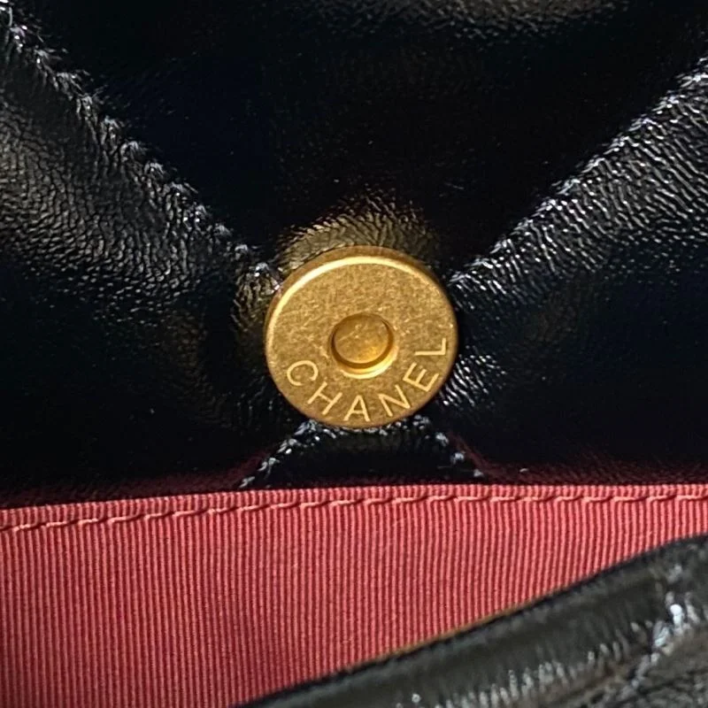 FreshLook Chanel 19 Bags 55572