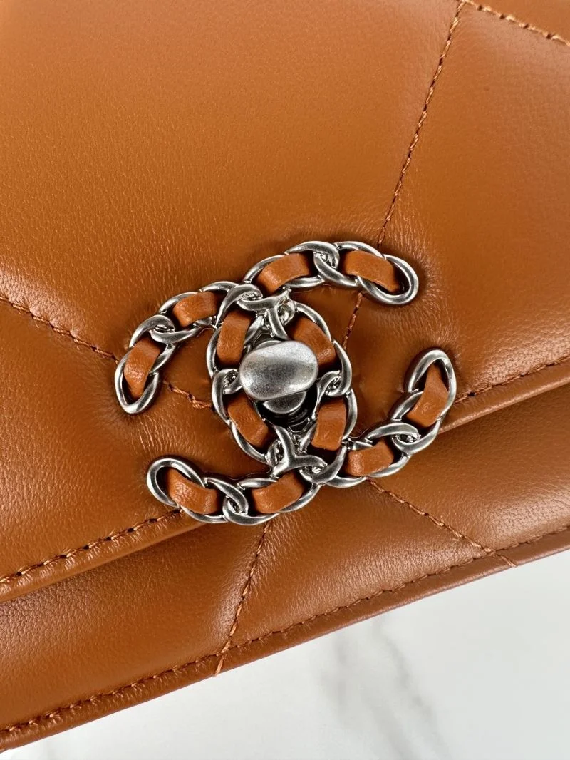 Chanel 19 Bags FreshLook 55564