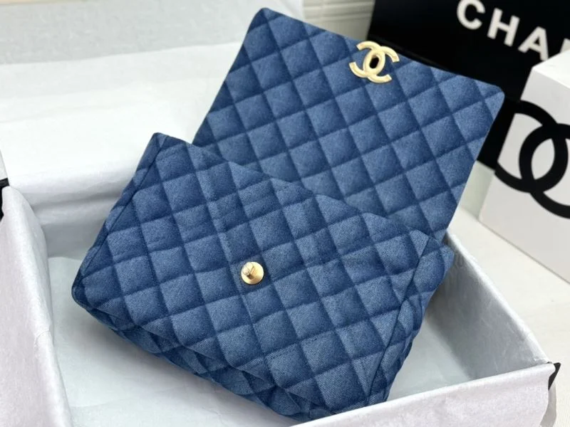 Chanel 19 Bags FashionForward 55582