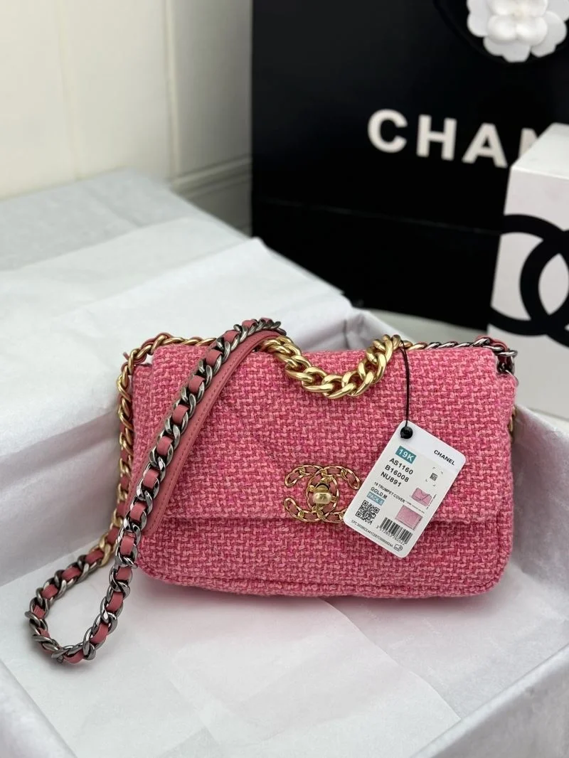 HighQuality Chanel 19 Bags 55549