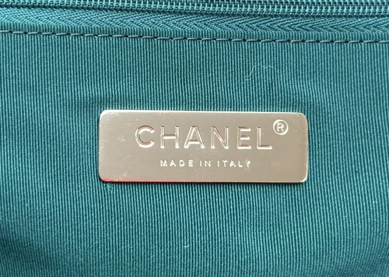 Chanel 19 Bags TravelReady 55558