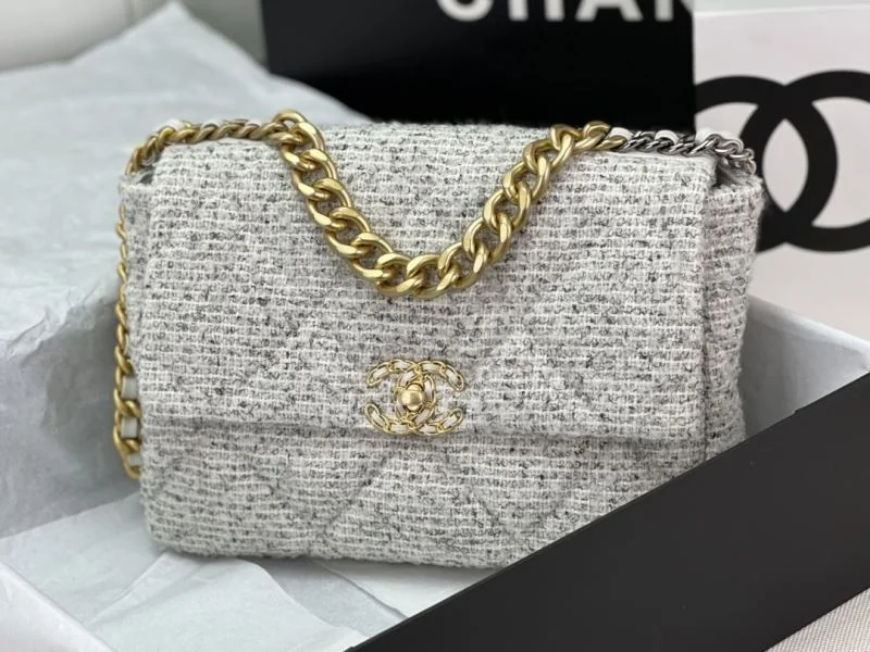 Sleek Chanel 19 Bags 55579