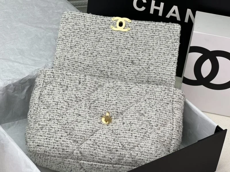 Sleek Chanel 19 Bags 55579