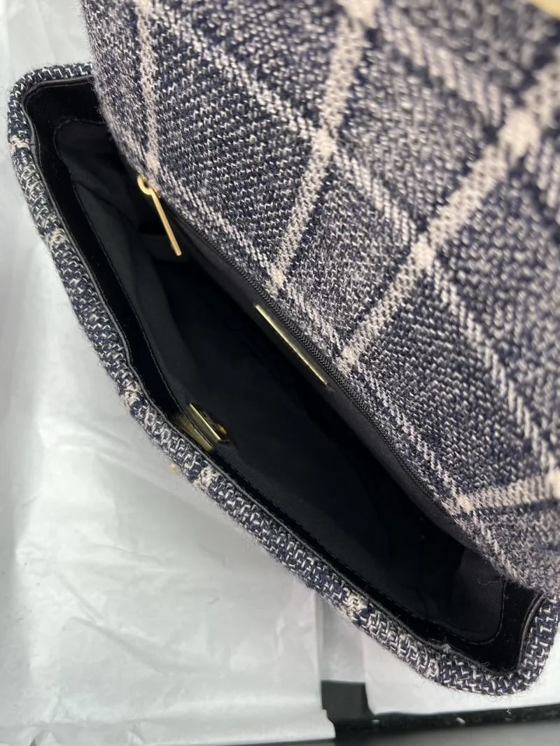 Chanel 19 Bags Elegant 55547