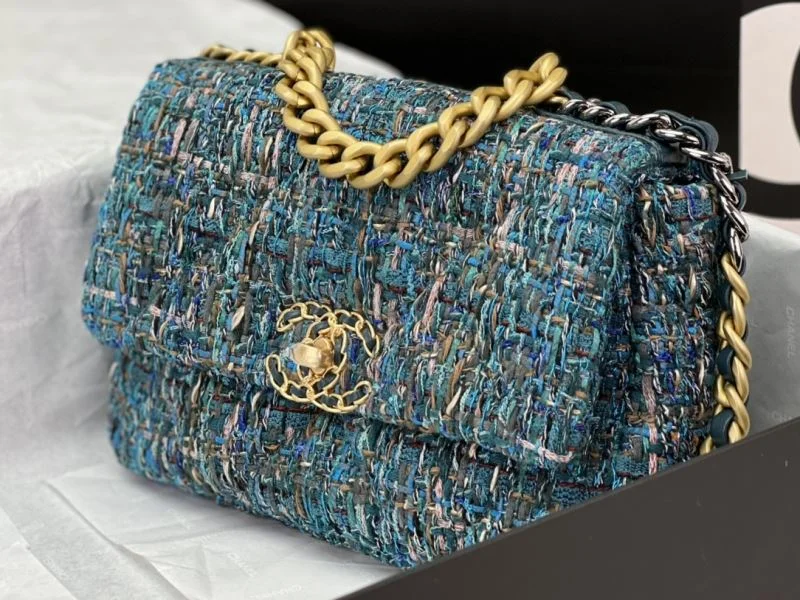 Chic Chanel 19 Bags 55550