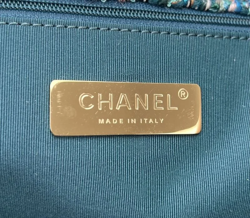 Chic Chanel 19 Bags 55550