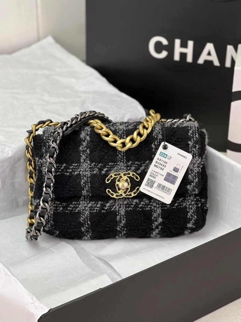 Chanel 19 Bags Reliable 55544