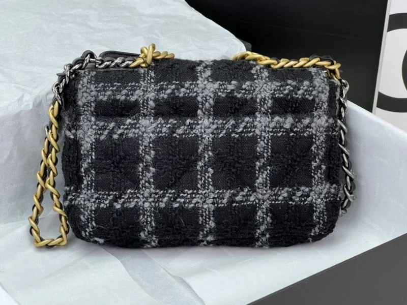 Chanel 19 Bags Reliable 55544