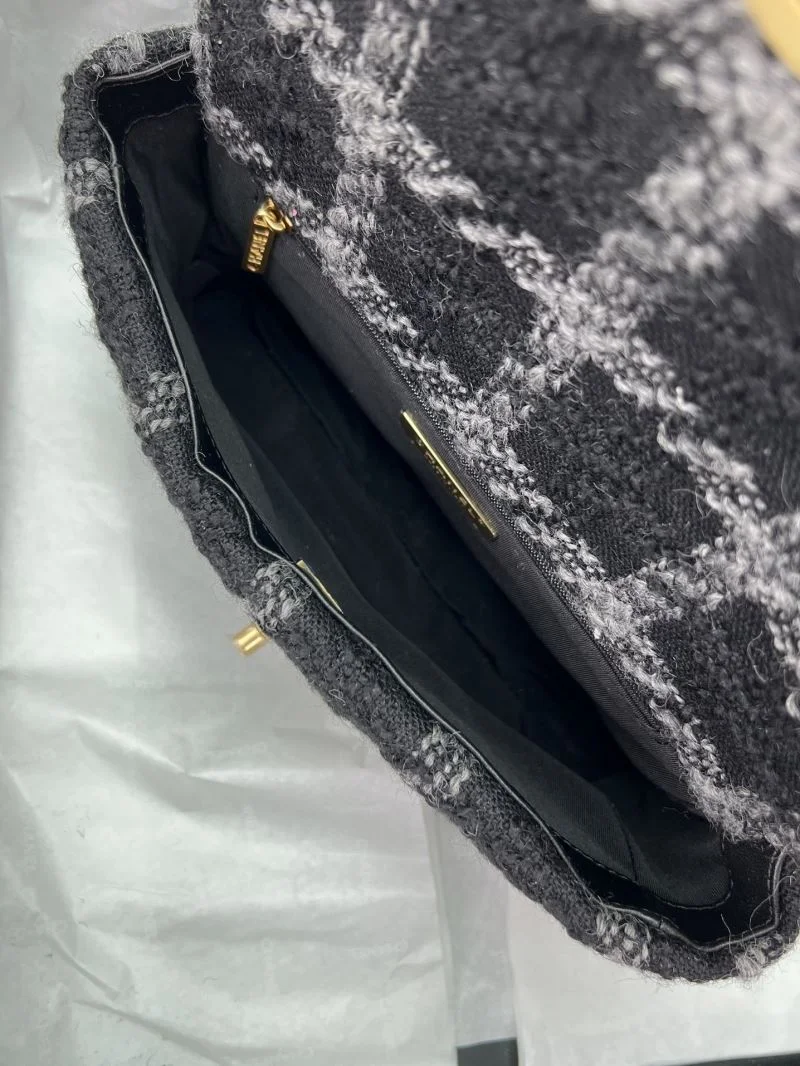 Chanel 19 Bags Reliable 55544
