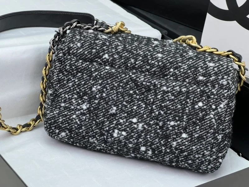 HighQuality Chanel 19 Bags 55539