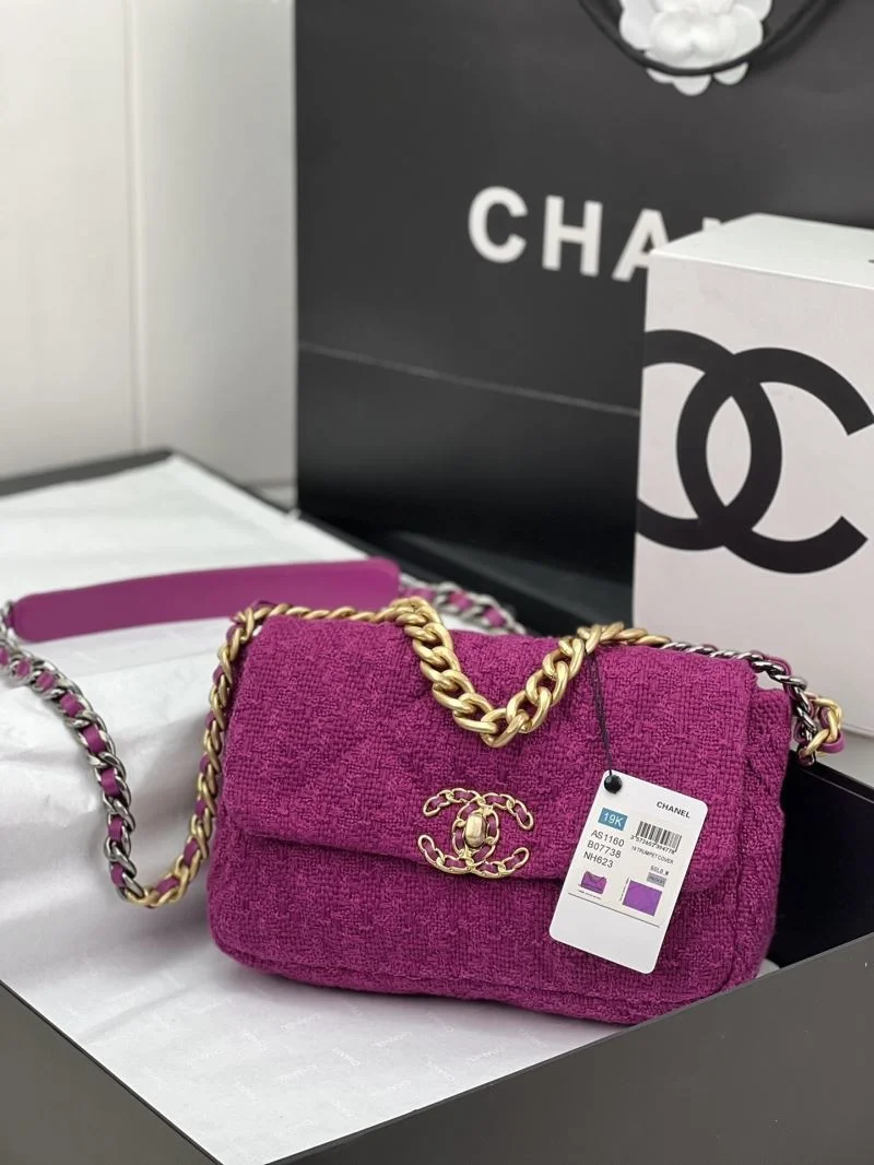 Chanel 19 Bags SoftTouch 55535