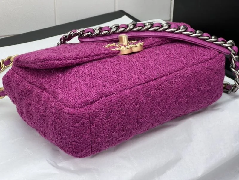 Chanel 19 Bags SoftTouch 55535