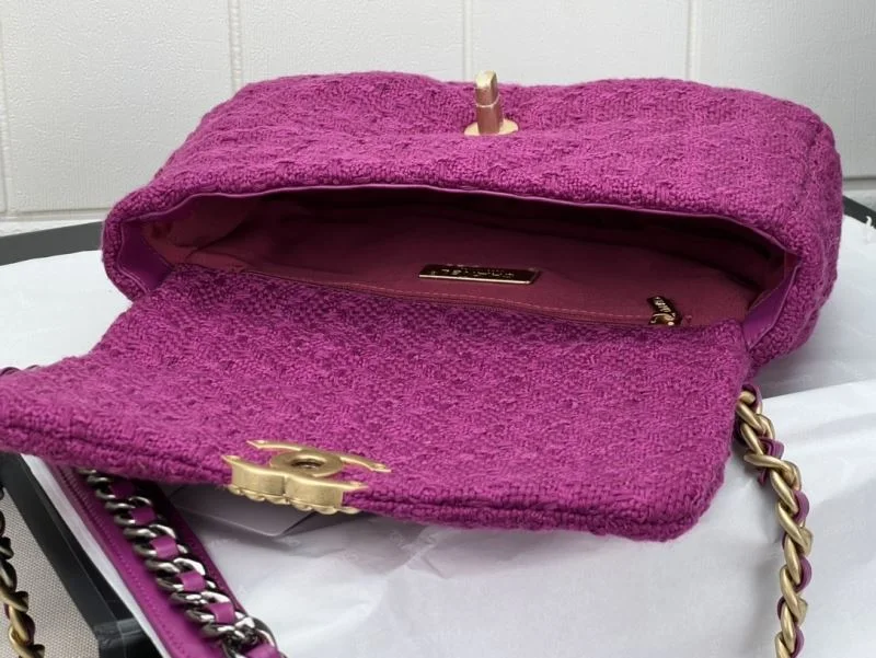 Chanel 19 Bags SoftTouch 55535