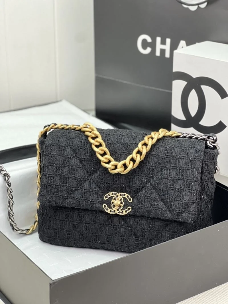 Chanel 19 Bags FashionForward 55517