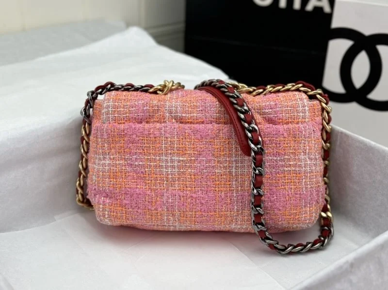FreshLook Chanel 19 Bags 55531
