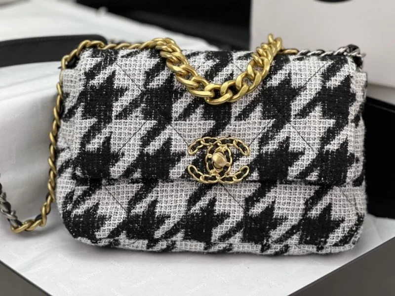 Soft Chanel 19 Bags 55527