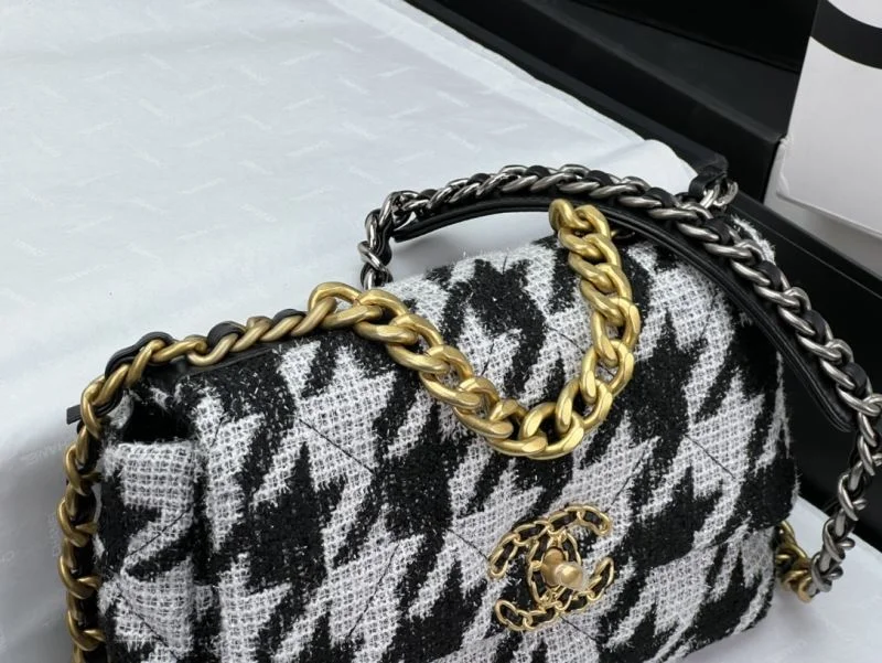 Soft Chanel 19 Bags 55527