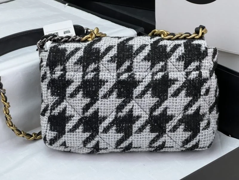 Soft Chanel 19 Bags 55527