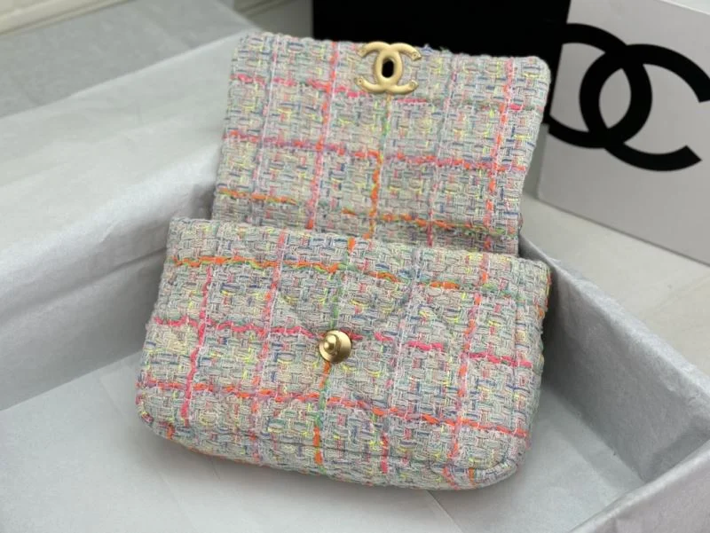 Chanel 19 Bags Functional 55524
