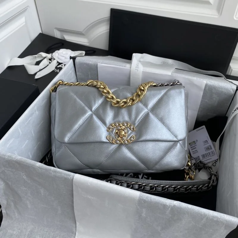 Resilient Chanel 19 Bags 55526