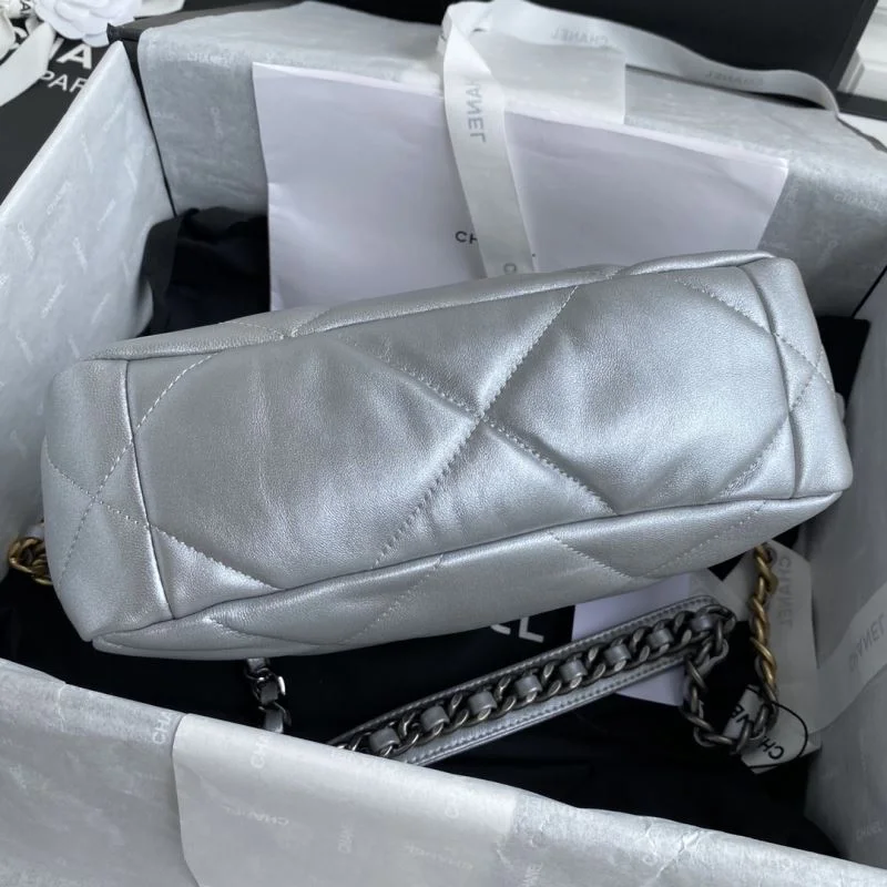 Resilient Chanel 19 Bags 55526