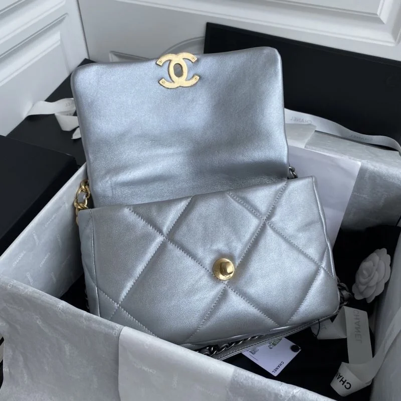 Resilient Chanel 19 Bags 55526