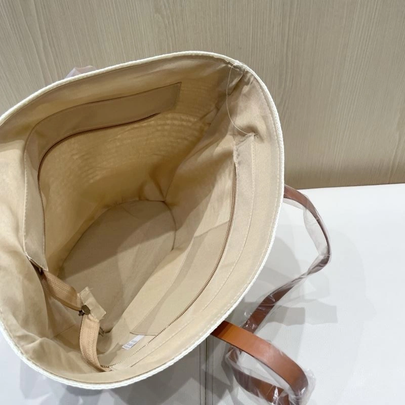 TechFriendly Chanel Bags 255629
