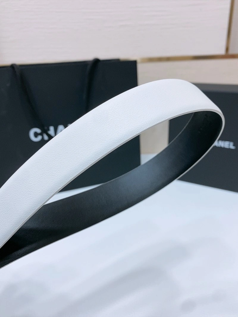 Minimalist Chanel Belts 284193