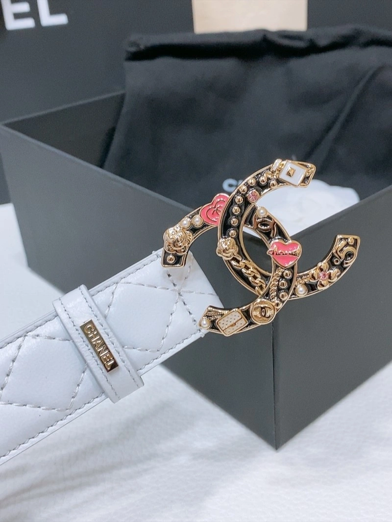 Minimalist Chanel Belts 284192