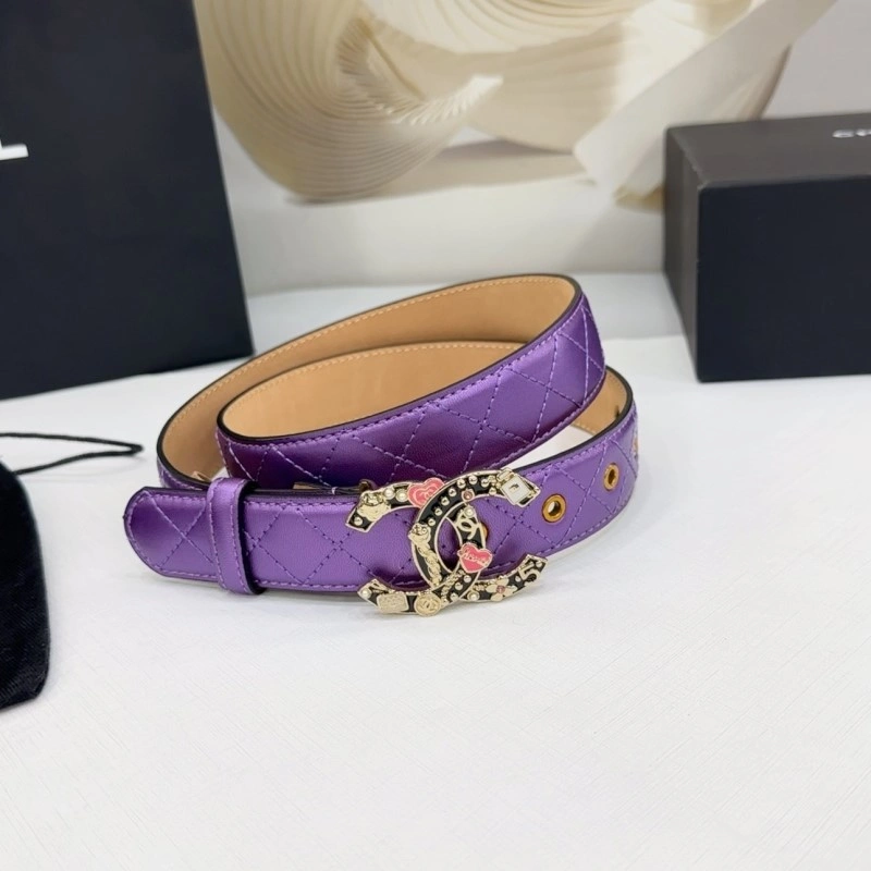 Chic Chanel Belts 284348