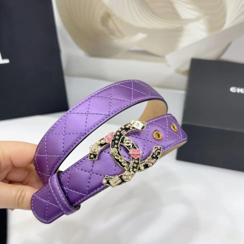Chic Chanel Belts 284348