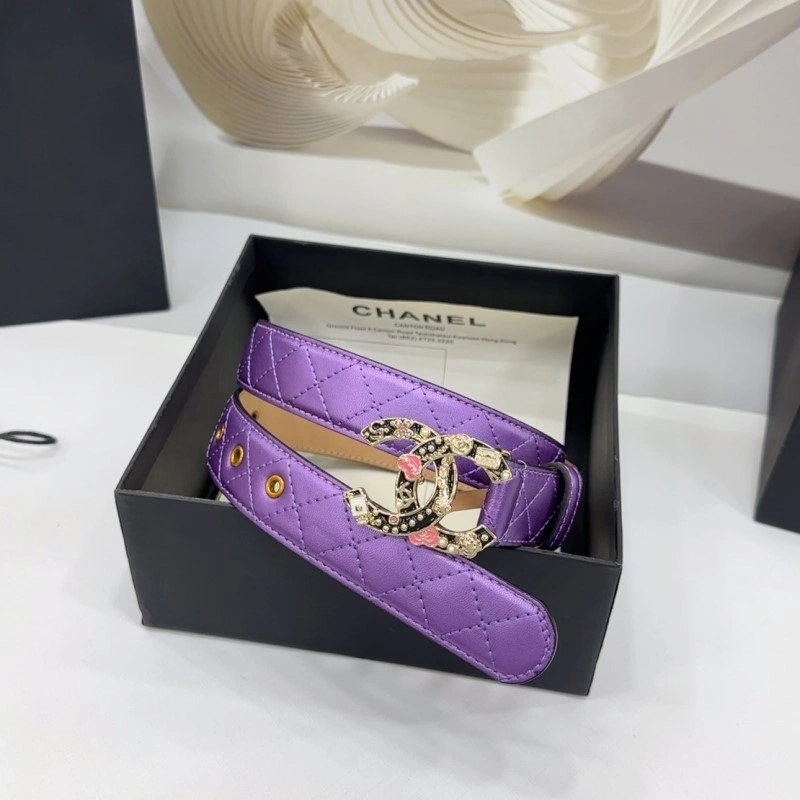 Chic Chanel Belts 284348