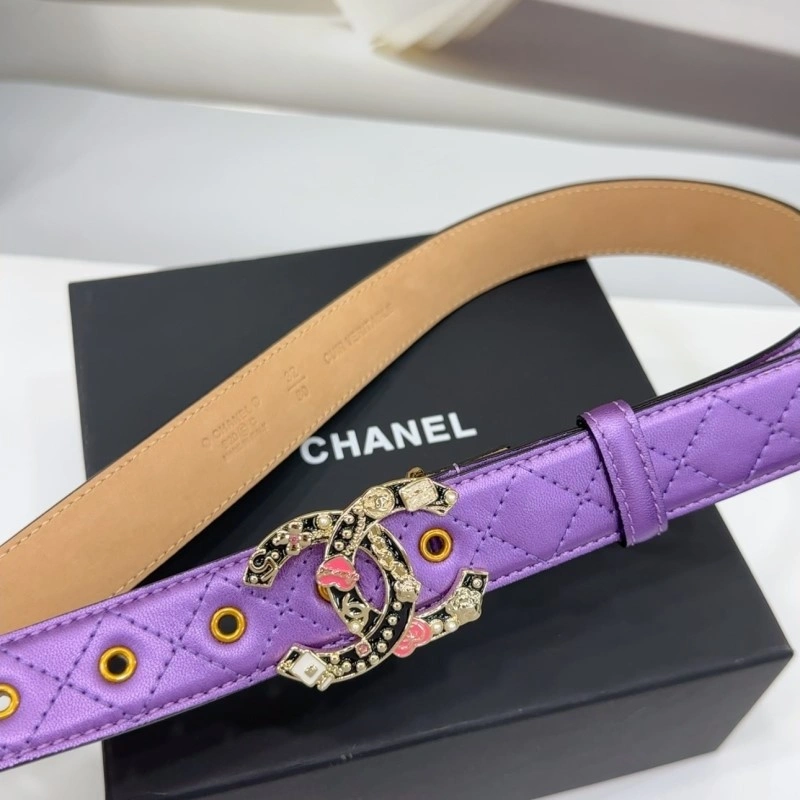 Chic Chanel Belts 284348