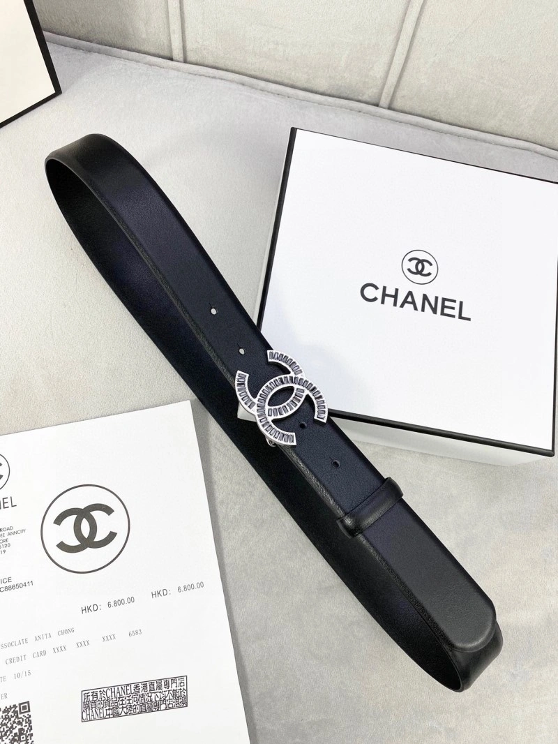 Minimalist Chanel Belts 284239