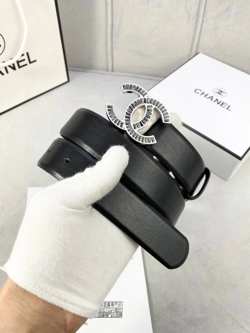 Minimalist Chanel Belts 284239