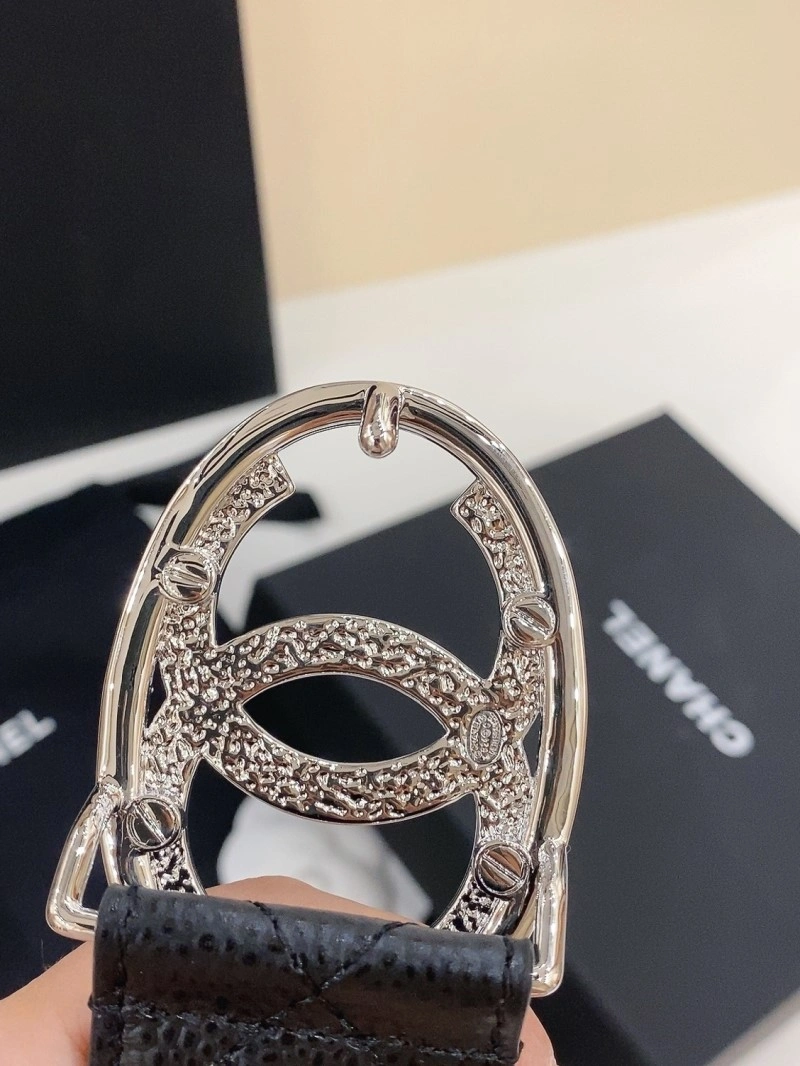 Trendsetting Chanel Belts 284048