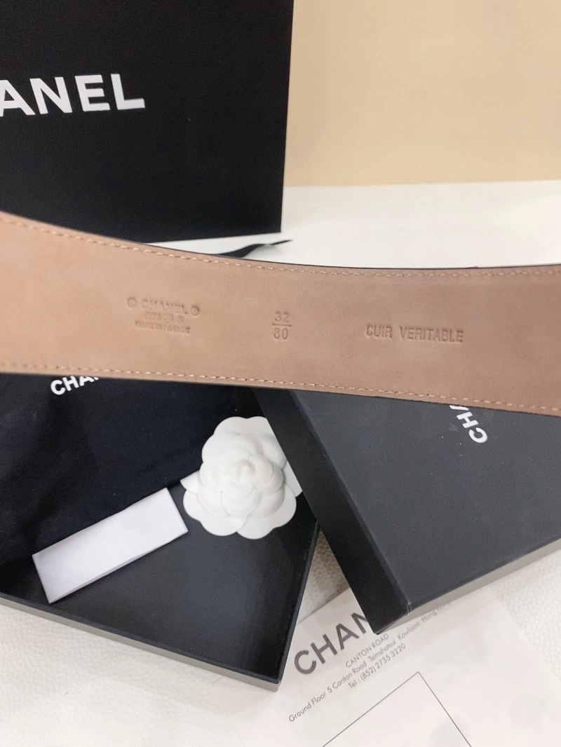 Trendsetting Chanel Belts 284048
