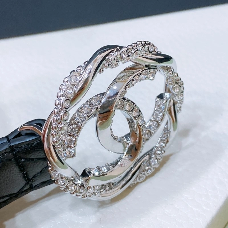 Minimalist Chanel Belts 284059