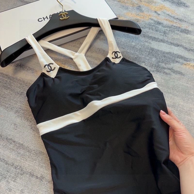 Unisex Chanel Bikins 256134