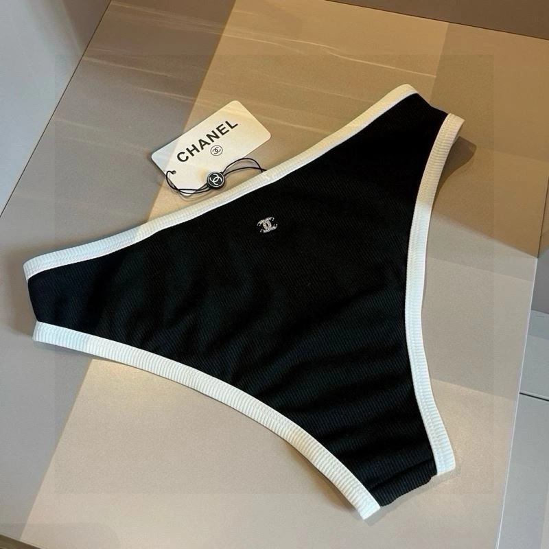 Chanel Bikins Minimalist 256109