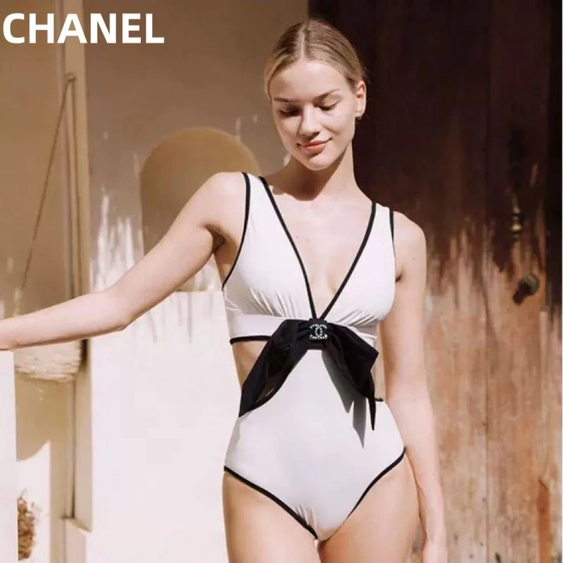 Chanel Bikins Compact 255942