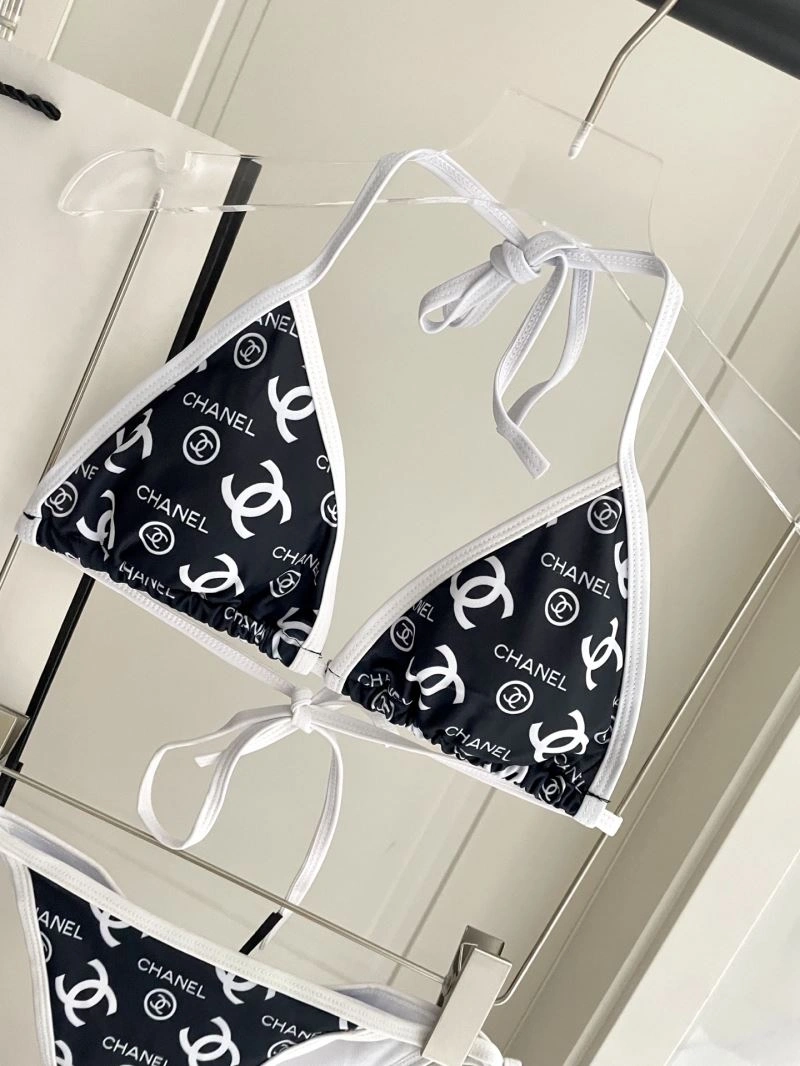 Snug Chanel Bikins 255944