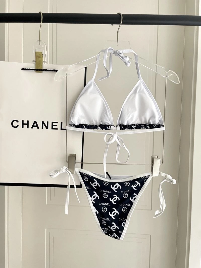 Snug Chanel Bikins 255944